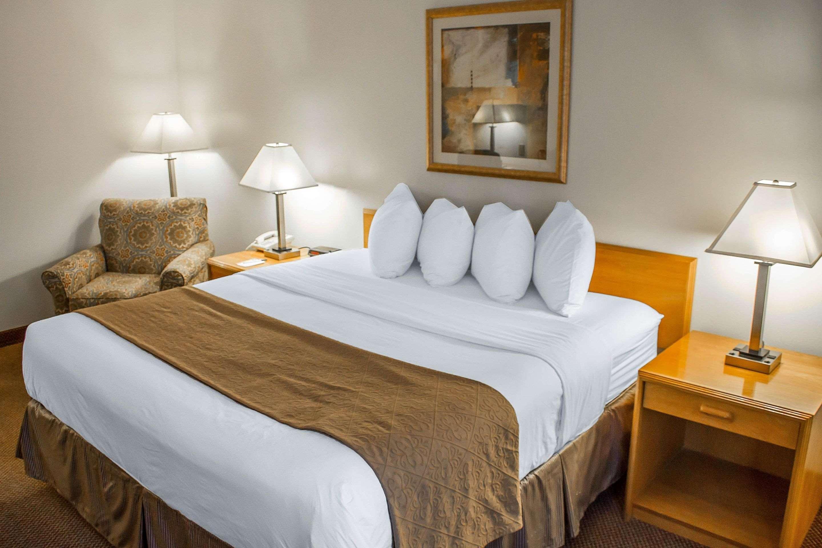 Quality Inn & Suites Longview Kelso Zewnętrze zdjęcie