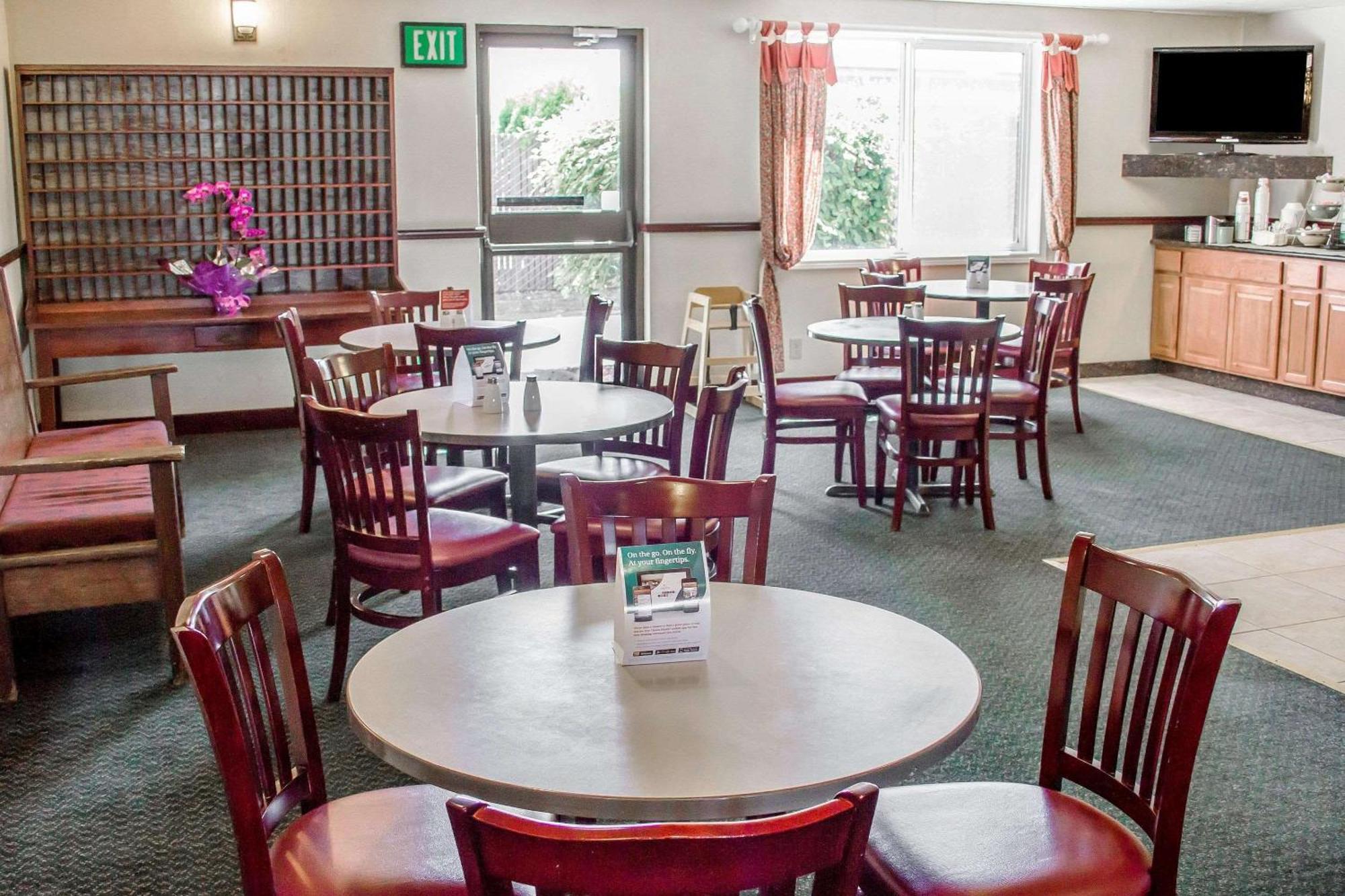 Quality Inn & Suites Longview Kelso Zewnętrze zdjęcie