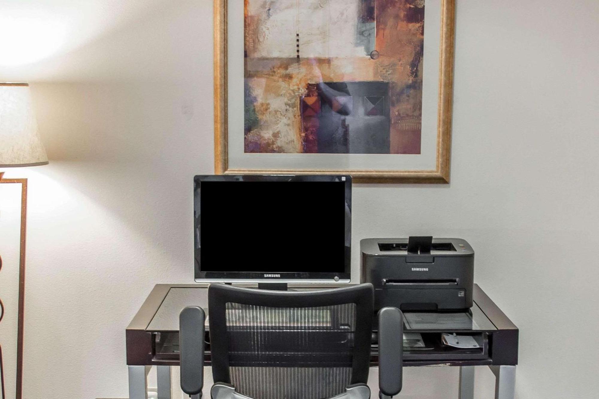Quality Inn & Suites Longview Kelso Zewnętrze zdjęcie