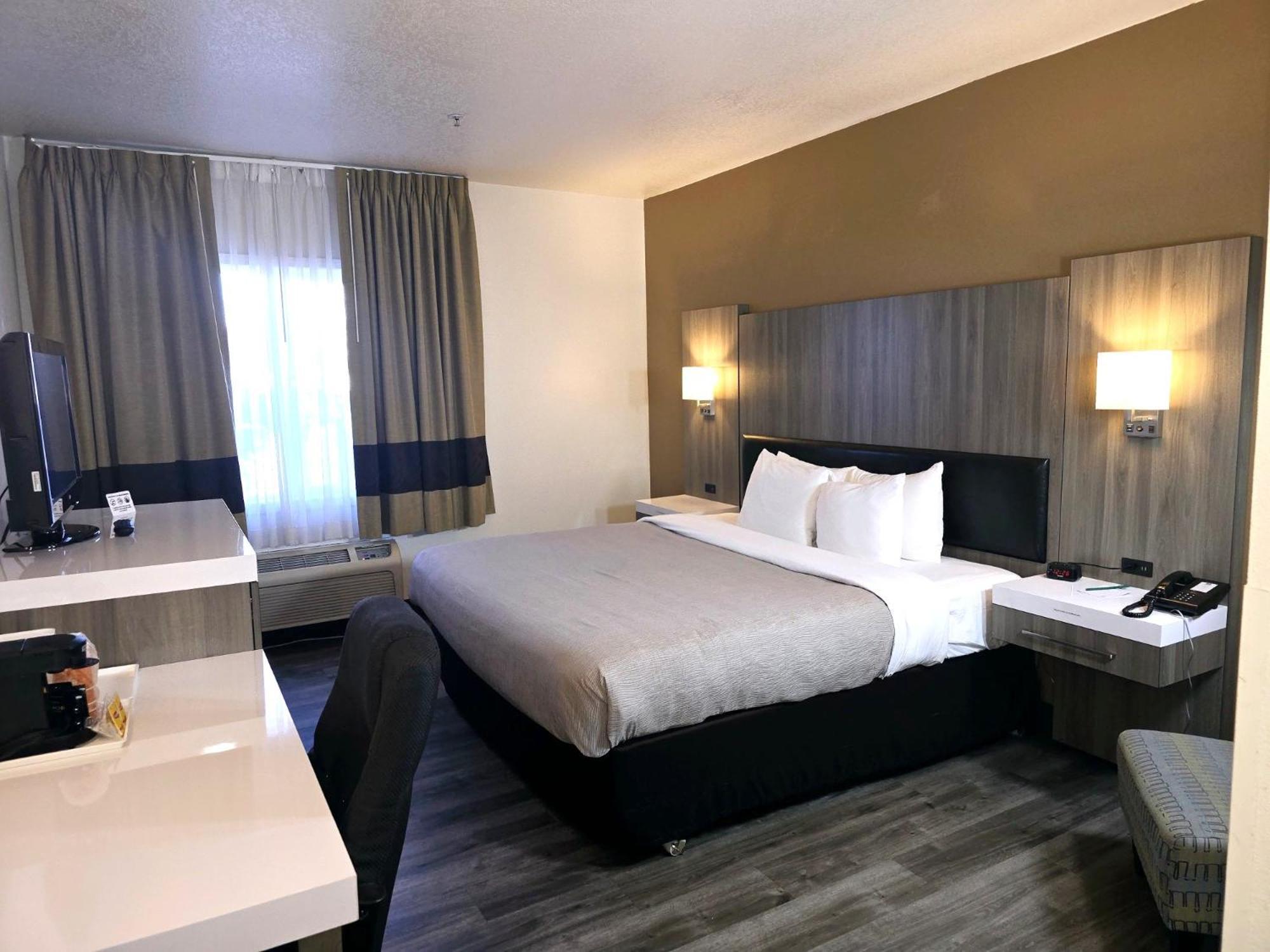 Quality Inn & Suites Longview Kelso Zewnętrze zdjęcie