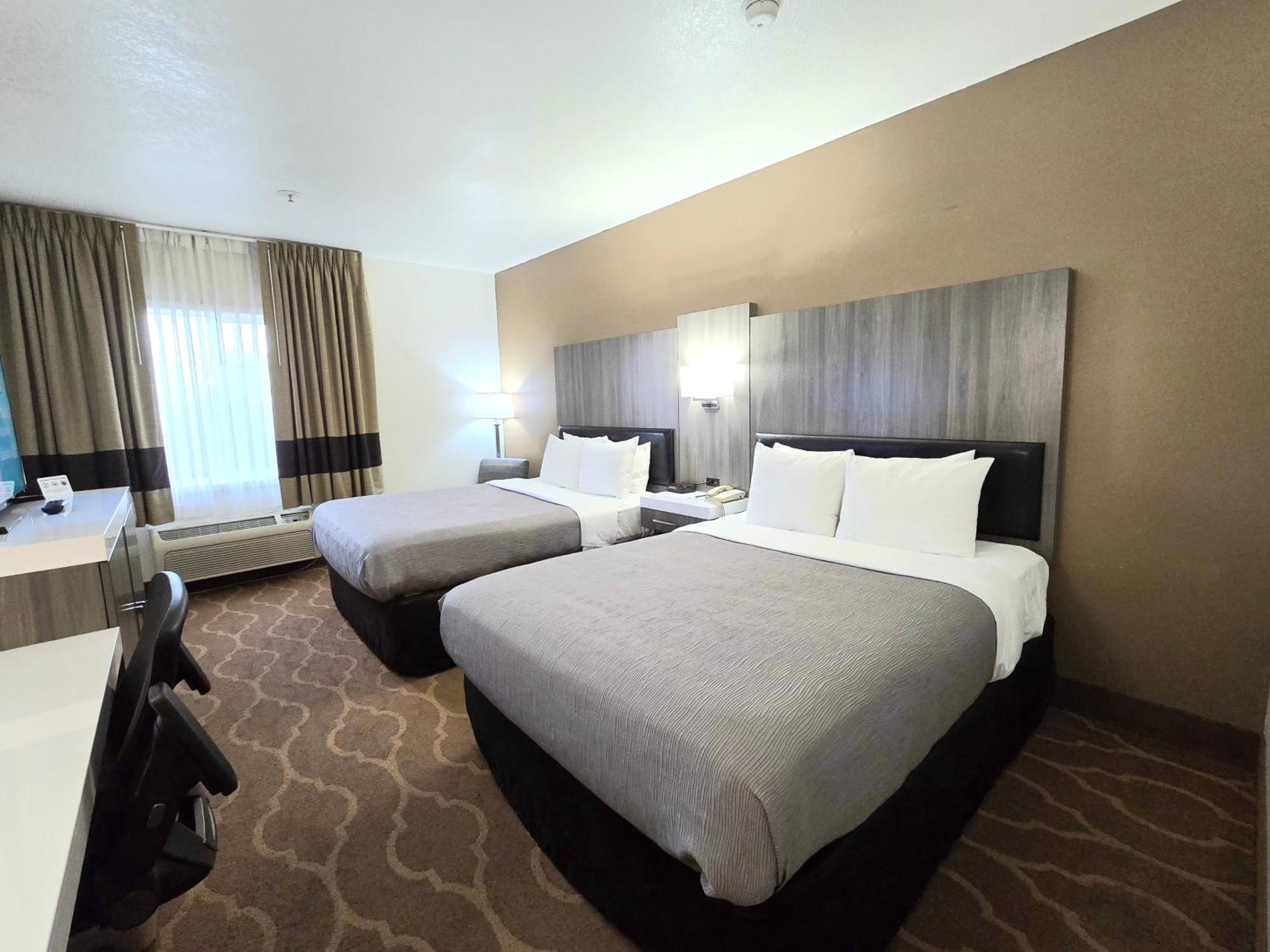 Quality Inn & Suites Longview Kelso Zewnętrze zdjęcie