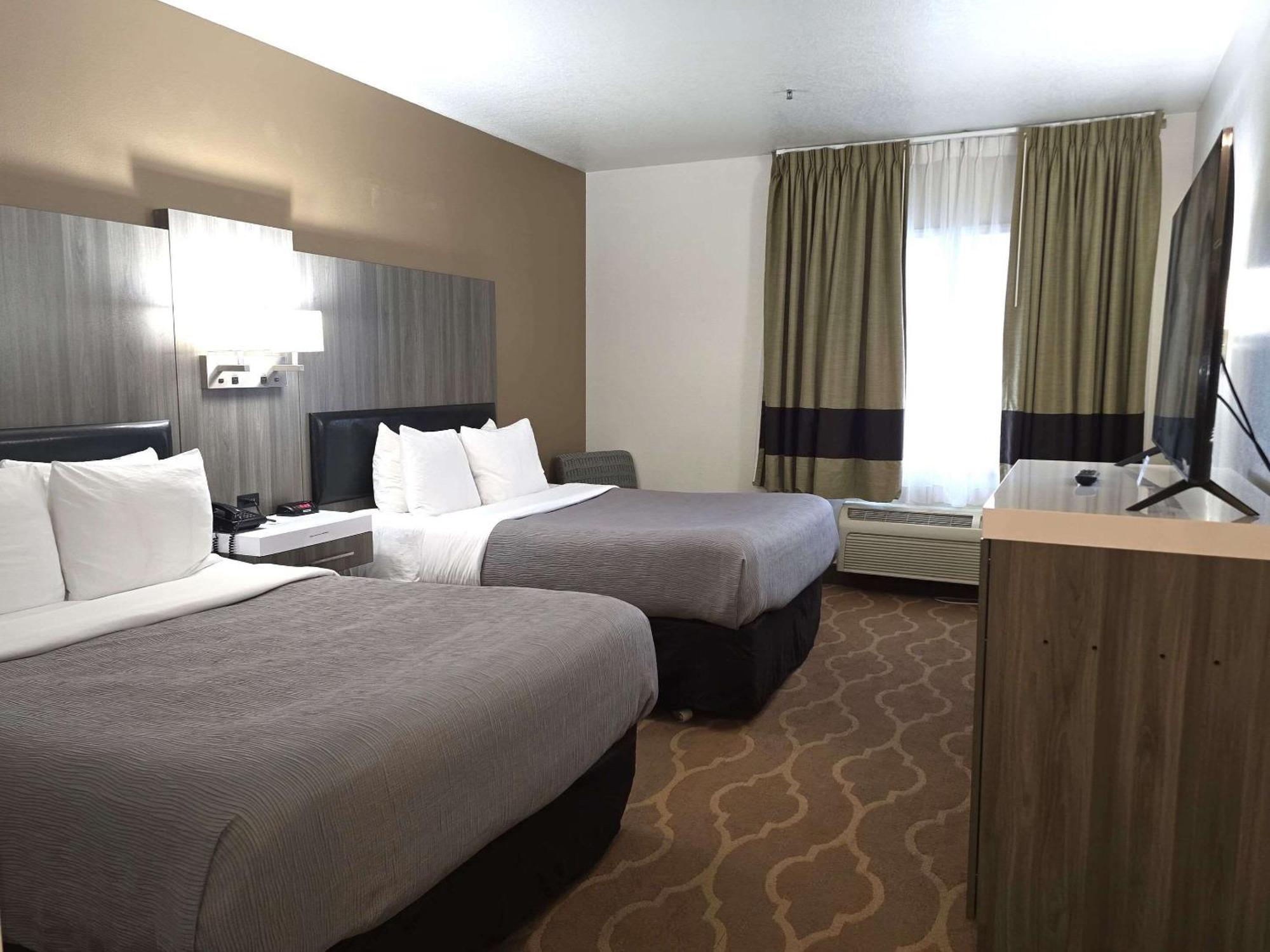 Quality Inn & Suites Longview Kelso Zewnętrze zdjęcie